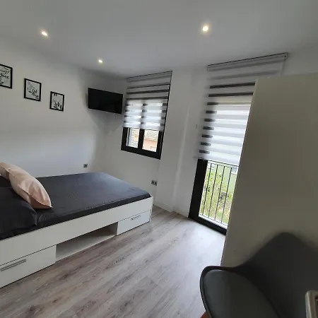 Apartamento Moderno Duplex Y Piscina Rosas