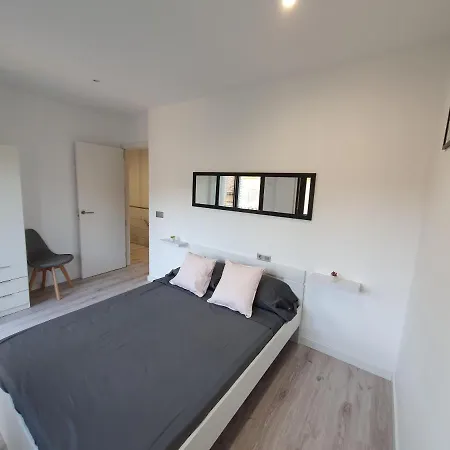 Moderno Duplex Y Piscina *